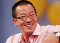 俞敏洪高调玩影视，教育混搭娱乐，靠谱吗?