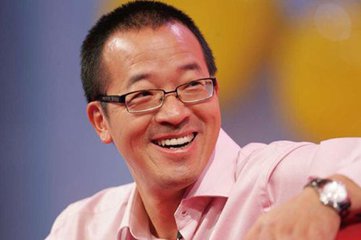 俞敏洪高调玩影视，教育混搭娱乐，靠谱吗?