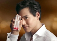 丸美“眼”技撩动朋友圈，本土美妆品牌怎么做好社交营销？